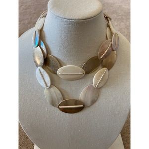 Statement Shell Necklace